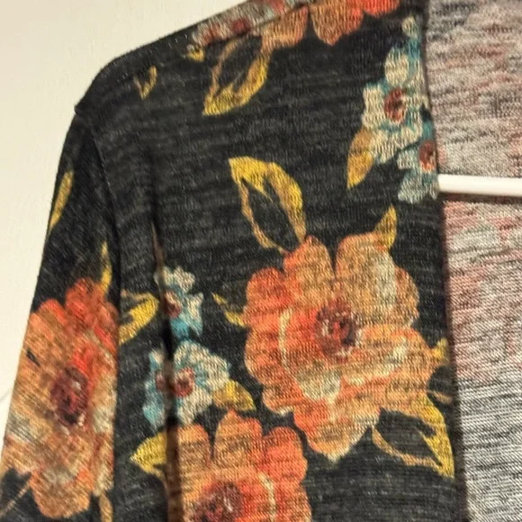 LuLaRoe Sarah Duster Cardigan XL Floral Black Longline - Picture 4 of 6